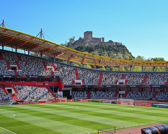 Lyon v Crystal Palace, Torreense v Sunderland, and more: Europa League – live