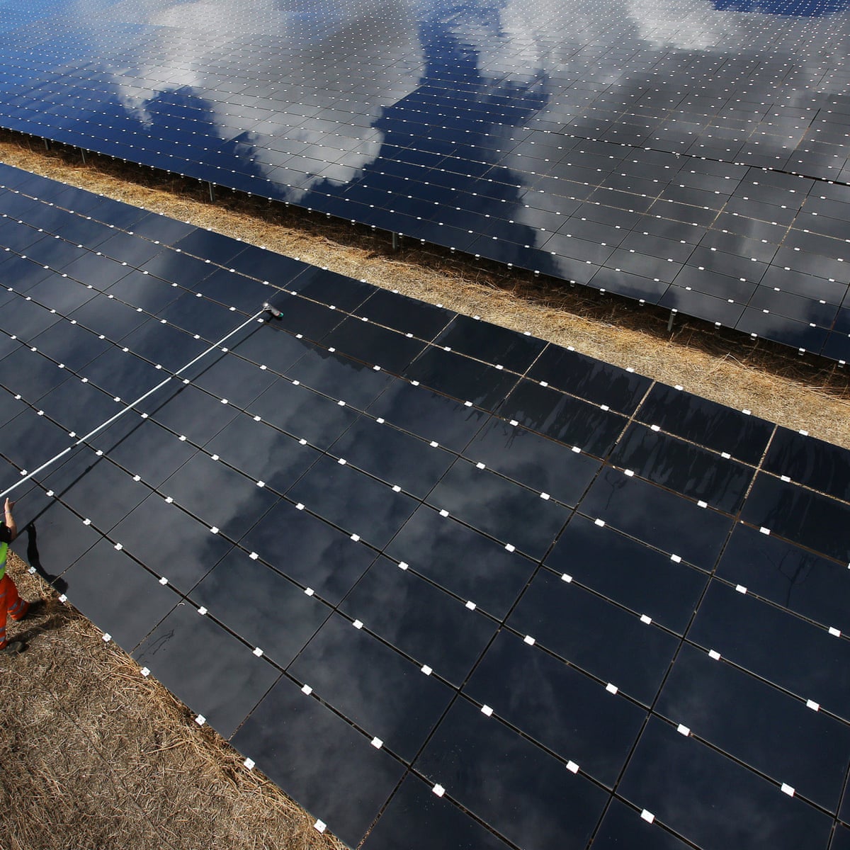 Bp Returns To Solar Power With 200m Stake In Lightsource Business The Guardian