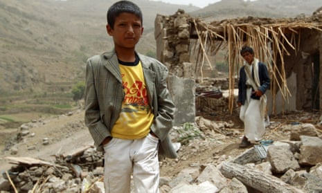 yemen boy rubble
