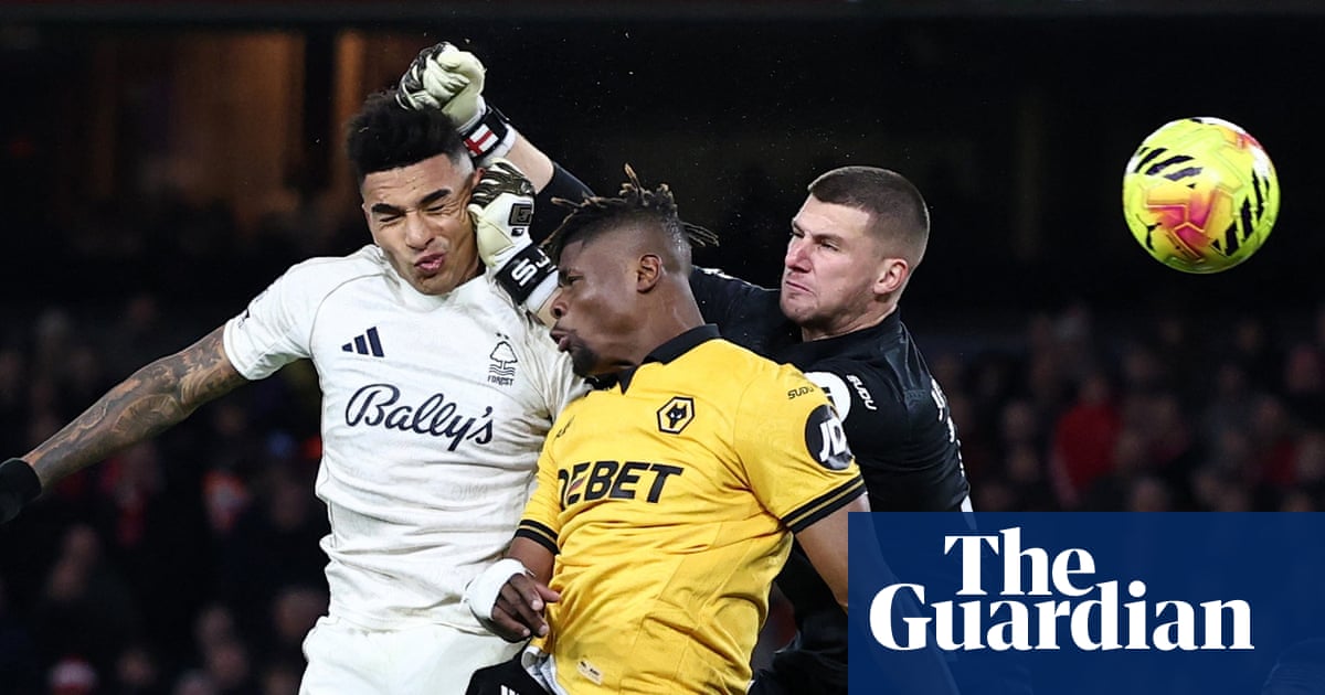 Igor Jesus piles misery on Wolves for Nottingham Forest but VAR riles Dyche Igor Jesus piles misery on Wolves for Nottingham Forest but VAR riles Dyche
