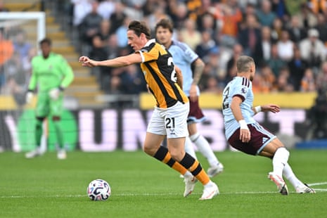 Hull’s Elliot Stroud
