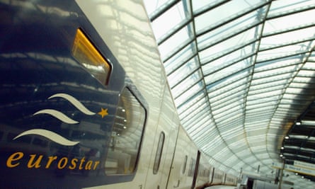 A Eurostar train at Waterloo Station, 2003.