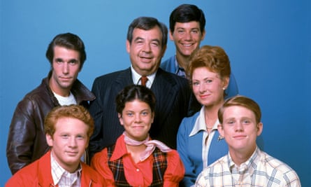 Erin Moran, centre, with other members of the cast of Happy Days.