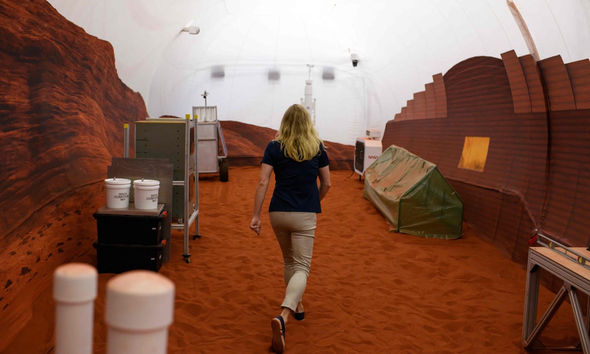 Mars Pool One Way Trip To Mars Inside Pod
