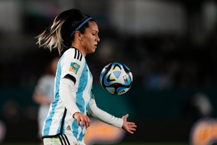 Eliana Stábile đang thi đấu cho Argentina
