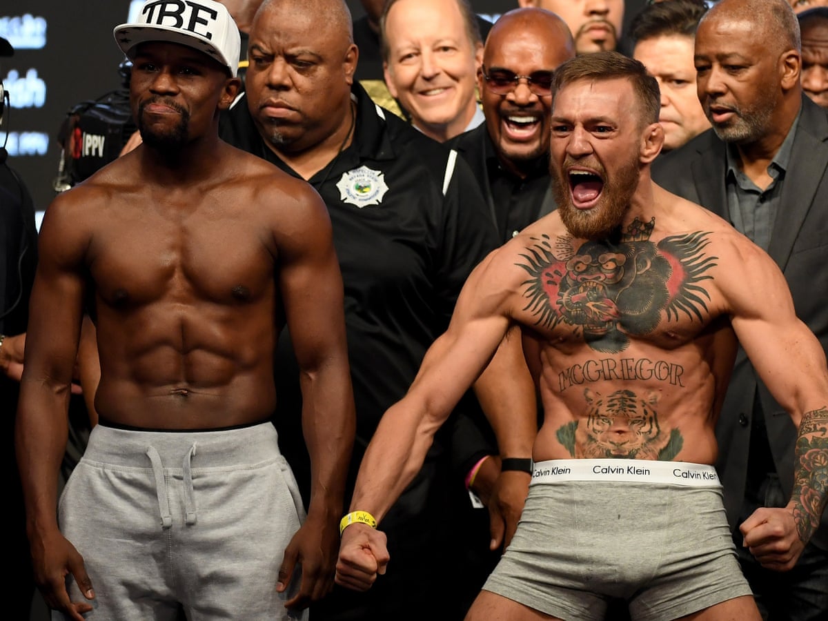 Screaming Conor Mcgregor Ridicules Floyd Mayweather At Weigh In Sport The Guardian