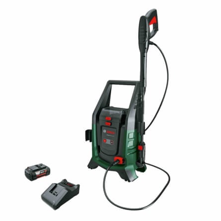 Bosch UniversalAquatak 36V-100 - 1 x 4.0 Ah battery | charger