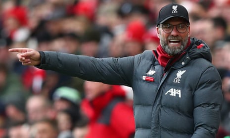  Jürgen Klopp worries that more players will pick up injuries in this intense period unless the Premier League reverts to allowing five substitutes.