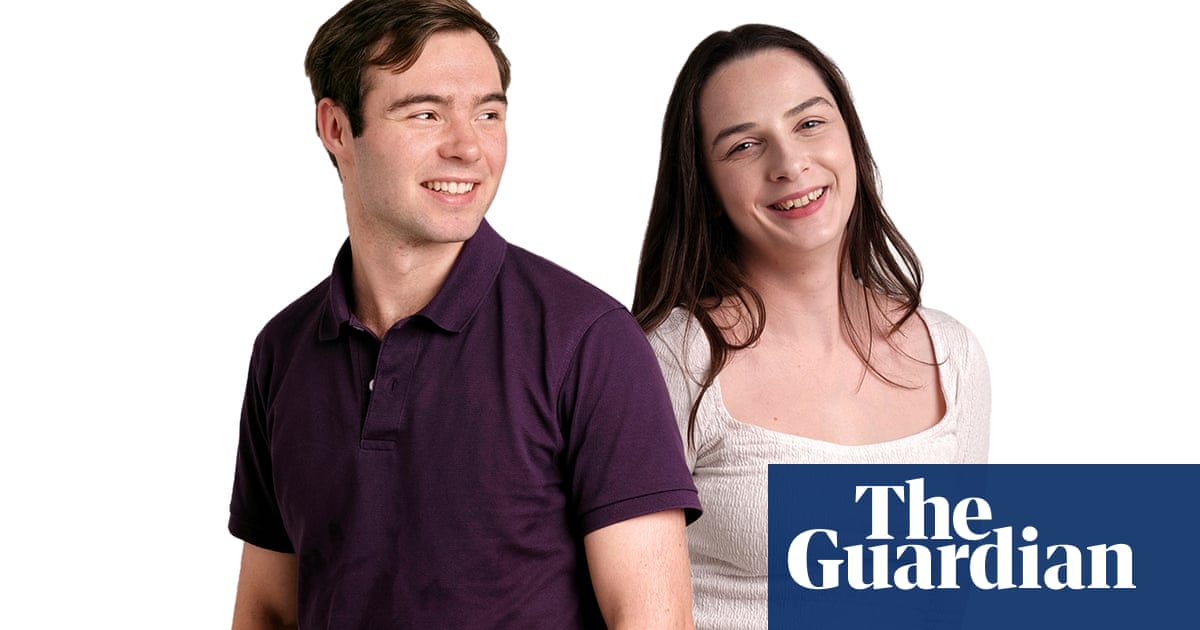 Хари 25 държавен служител среща Айлийн 25 мениджър събитияHarry on