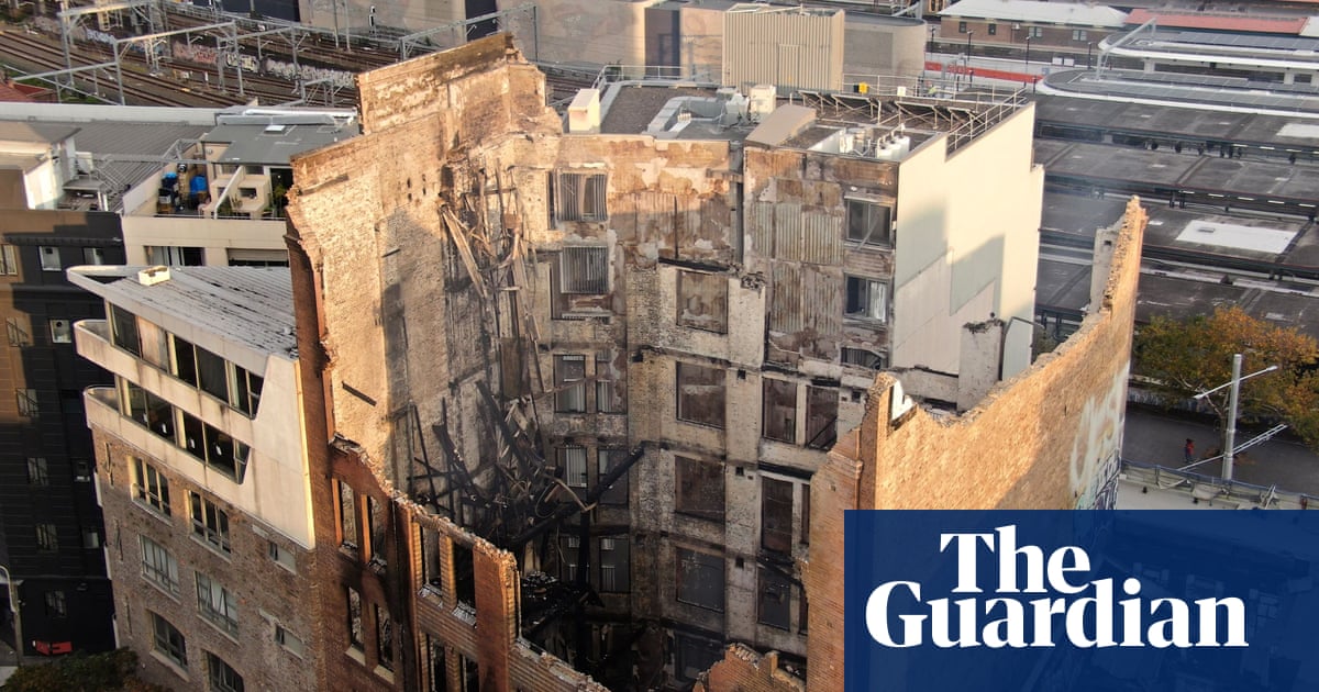 drone-footage-shows-aftermath-of-sydney-s-once-in-a-decade-fire-video