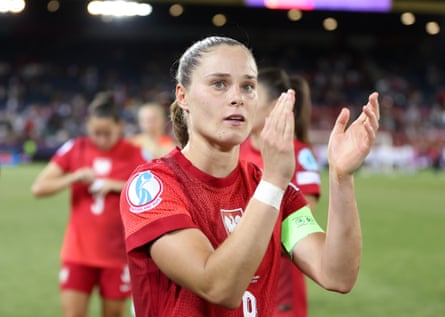 Ewa Pajor applauds the Poland fans after the victory over Denmark