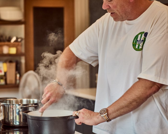 Tom Kerridge: Warum der Sternekoch jetzt als Meatfluencer durchstartet
