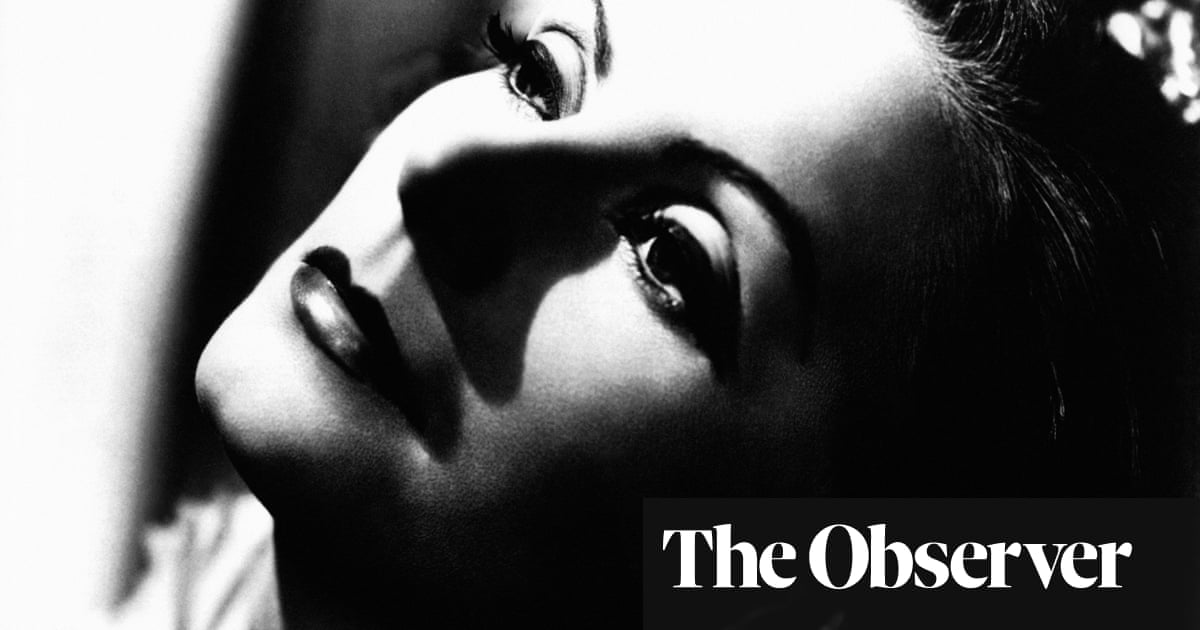 Garbo by Robert Gottlieb review – distant darling of the silver screen