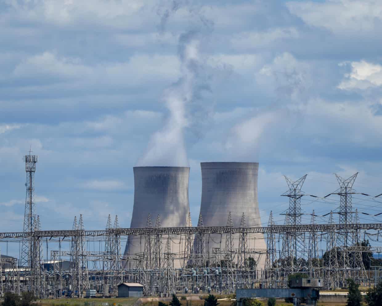 Labor will never have a better time to revisit carbon pricing - but does it have the stomach to make polluters pay? | Clear Air