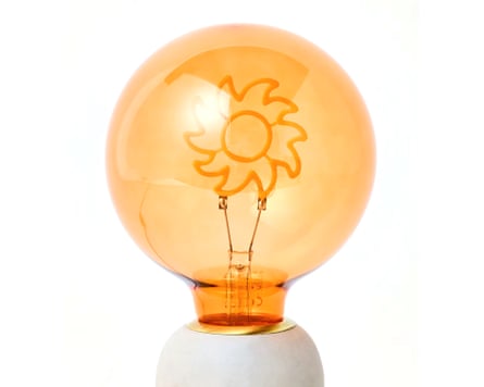 Oliver Bonas Sun Orange E27 LED lightbulb