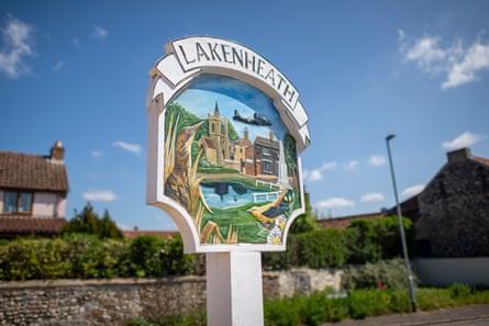 Lakenheath sign