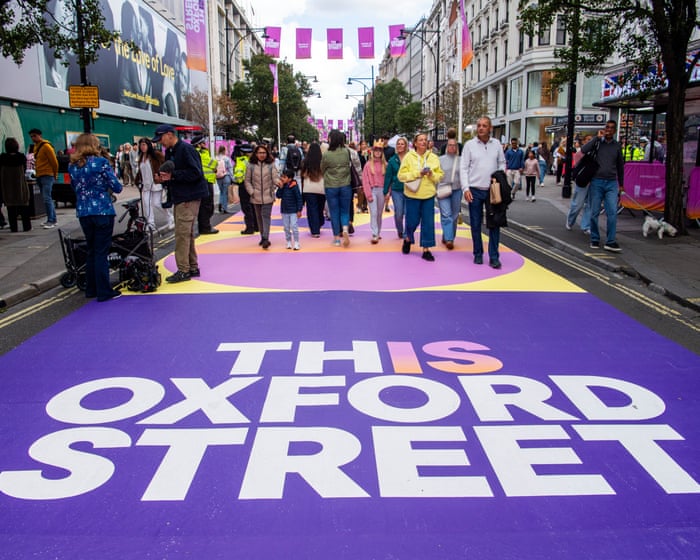 London mayor says traffic ban trial is start of ‘fightback to rescue Oxford Street’