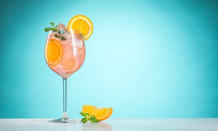Late Summer Cocktails 17 Easy Drinks Recipes Made With Four Ingredients Or Fewer Cocktails The Guardian