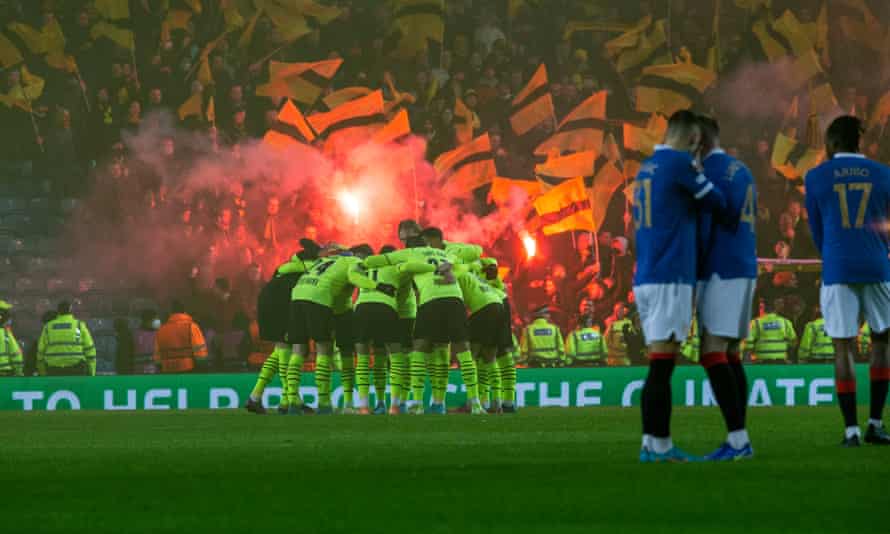 Dortmund huddle.