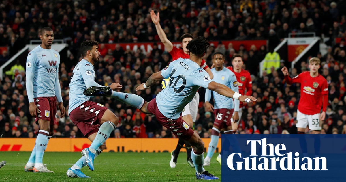 Tyrone Mings’ quickfire response grabs Aston Villa a draw at Manchester United