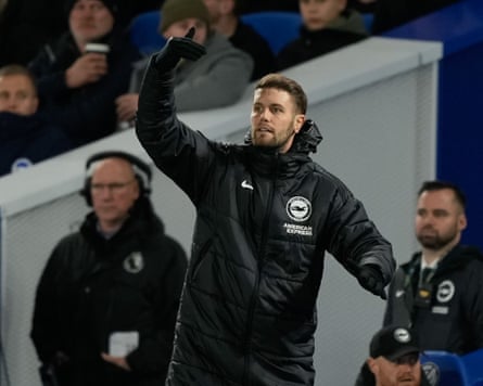 Fabian Hürzeler during Brighton’s defeat to Aston Villa.