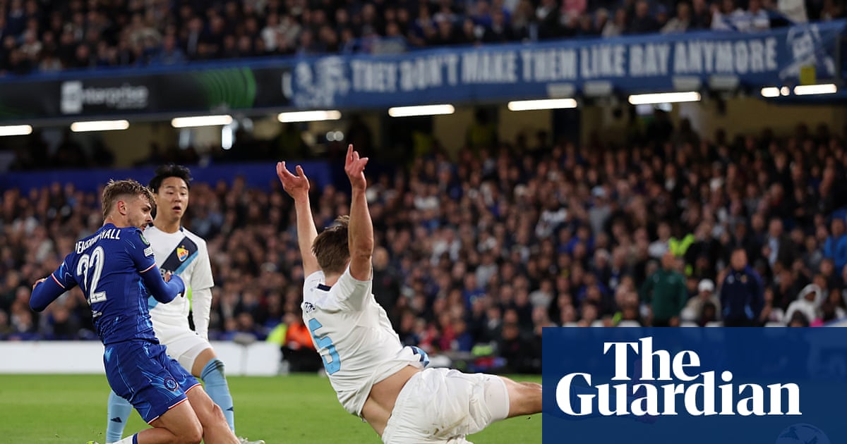 Dewsbury-Hall sees off Djurgarden as Chelsea reach Conference League final