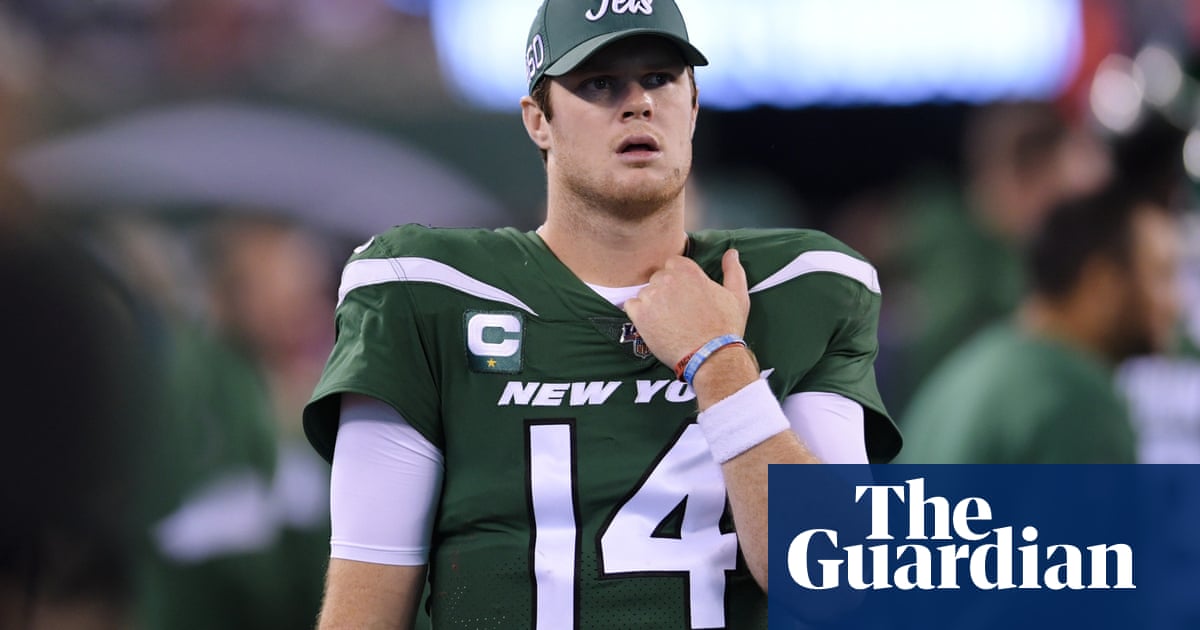 Im seeing ghosts: Pats terrorize Darnold and Jets in Monday night massacre