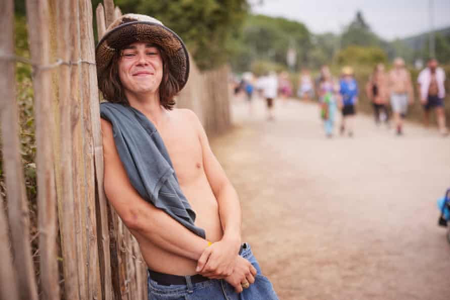 Benjamin McMullan Gen Z voxpops. Glastonbury Festival 2022. Worthy Farm. London. Photograph by David Levene 23/6/22