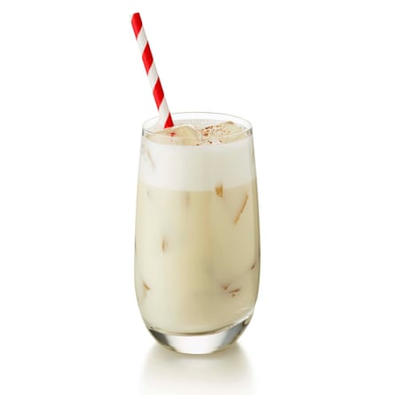 Horchata cocktail