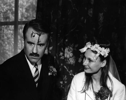 Ian Bannen and Angela Pleasence in From Beyond the Grave, 1974.