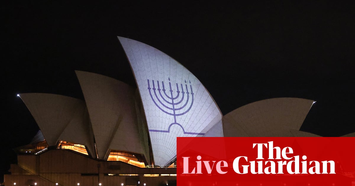 Bondi beach shooting: vigils held for victims as more than A$1m raised for man who tackled shooter – as it happened