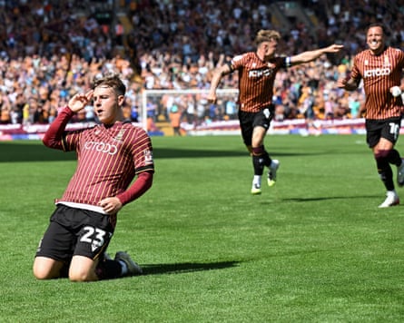 Bobby Pointon scores for Bradford City as they returned to the third tier with a victory.