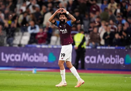Pablo makes a heart shape with his hands after scoring against Fulham