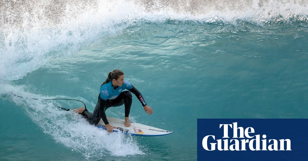 Caitlin Simmers, Italo Ferreira Win Surf Abu Dhabi Pro