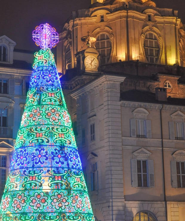 Buon Natale: Christmas lights in Turin.