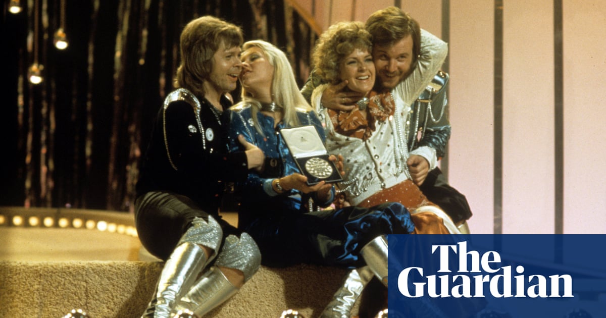 Abba, cabaret and smug marionettes: the 1974 Eurovision song contest reviewed!