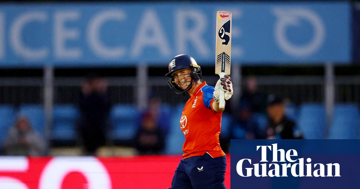 Alice Capsey finds swagger to give England T20 series lead against New Zealand