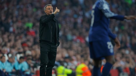 Andrès Iniesta apoia 'talento especial' Luis Enrique na final da Liga dos Campeões – vídeo