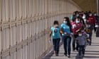 US immigration: humanitarian groups tasked with picking asylum seekers