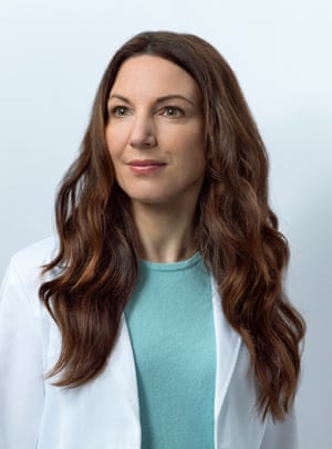 Dr Emma Craythorne