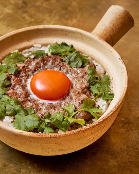 A ‘gloriously stodgy’ beef claypot rice topped with minced beef at Poon’s Somerset House, London WC2.
