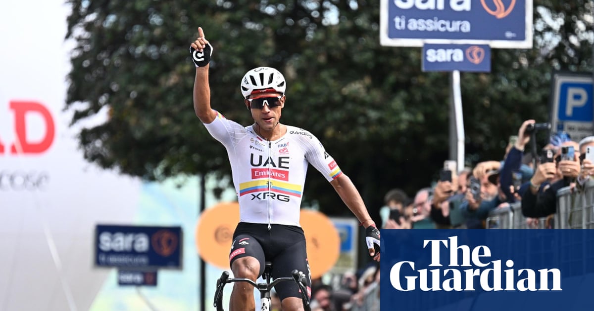 Jhonatan Narvaez breaks free to claim his second stage of 2026 Giro d'Italia