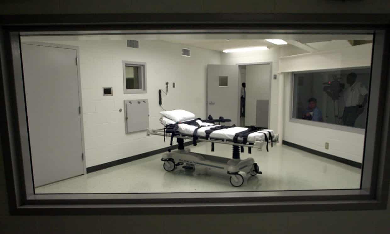 US death-penalty states buck public sentiment to find new ways to kill (theguardian.com)