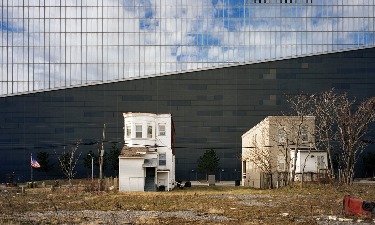 Homes dwarfed by Atlantic City’s former Revel casino