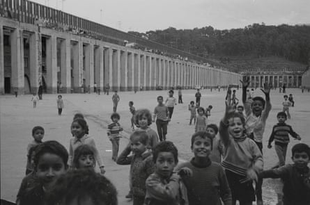 A modern architect but not a modernist … children in the central concourse of the Climat de France housing scheme, Algiers.