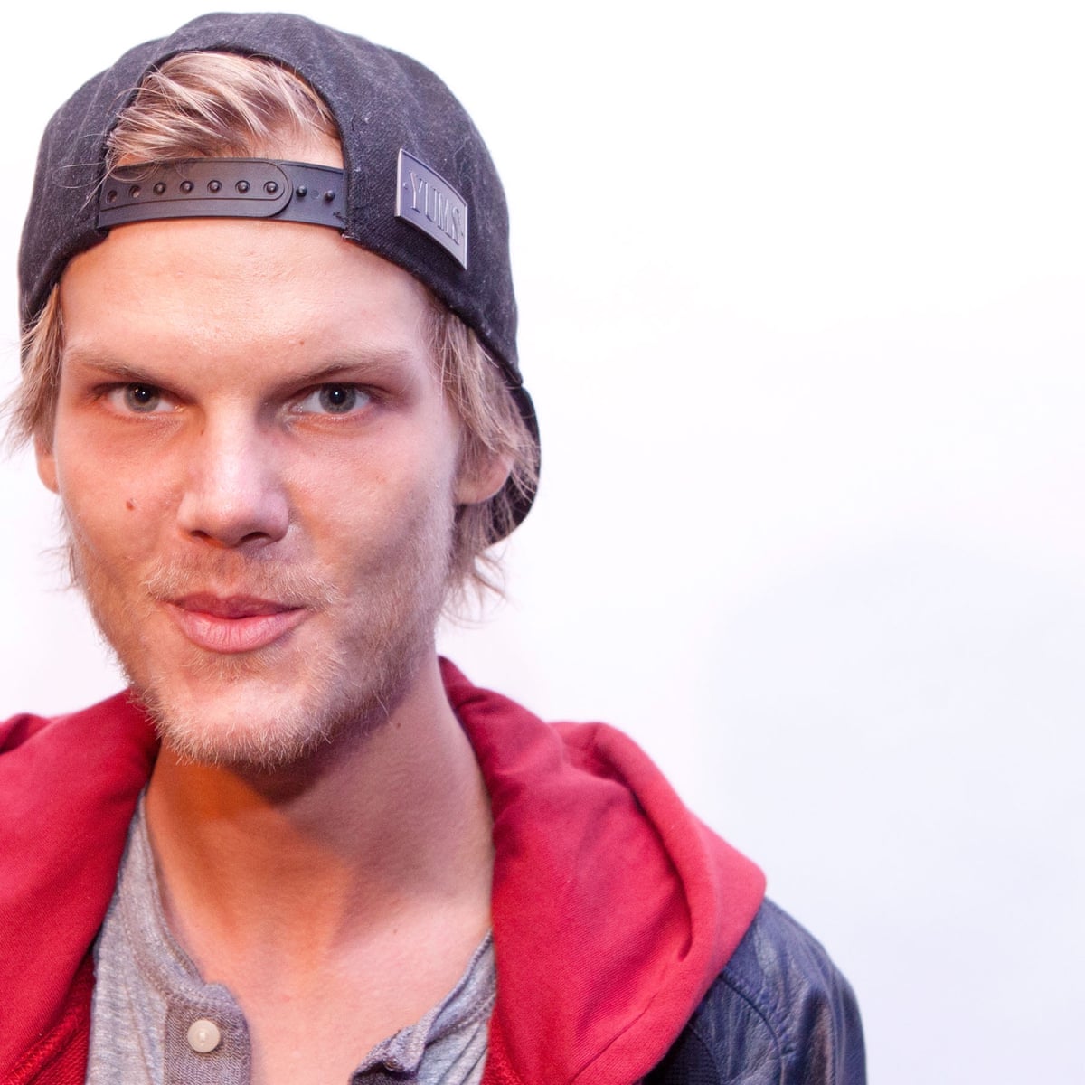 Avicii Death Oman Police Confirm No Criminal Suspicion Avicii The Guardian Avicii Death Oman Police Confirm No Criminal Suspicion Avicii The Guardian