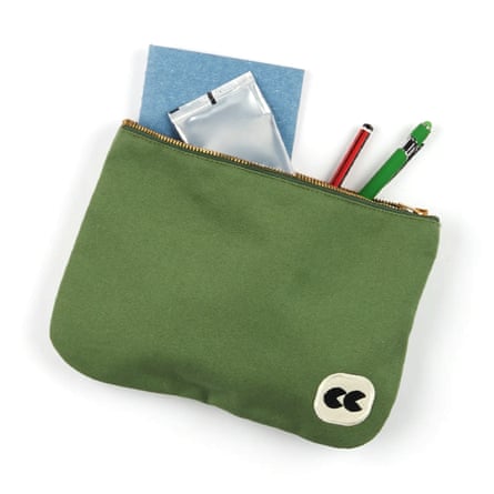 A small sage pouch