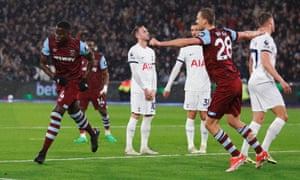 West Ham United v Tottenham Hotspur - Premier League<br>LONDON, ENGLAND - APRIL 2: Kurt Zouma of West Ham United celebrates scoring a goal to make it 1-1 with Tomas Soucek during the Premier League match between West Ham United and Tottenham Hotspur at London Stadium on April 2, 2024 in London, England.(Photo by Marc Atkins/Getty Images)