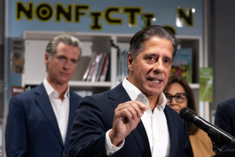 Агенти ФБР проводять розслідування