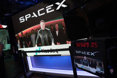 Elon Musk en camino de convertirse en el primer multimillonario del mundo hoy, ya que SpaceX se enumera en el mercado de valores de EE. UU.